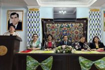 Дар Донишкадаи кӯҳию металлургии Тоҷикистон бахшида ба Рӯзи Модар ҳамоиш доир гардид