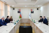 Дар Боку тавсеаи ҳамкории Тоҷикистон ва Озарбойҷон дар соҳаи воситаҳои ахбори  омма баррасӣ гардид