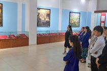ТАЪРИХИ ВАТАН МЕОМӮЗЕМ! Саёҳати наврасону ҷавонон  ба осорхонаҳо ва мавзеъҳои таърихии Тоҷикистон ташкил карда мешавад