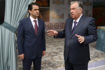 Президенти Ҷумҳурии Тоҷикистон Эмомалӣ Раҳмон ба бунёди бинои Мақомоти иҷроияи ҳокимияти давлатии ноҳияи Данғара санги асос гузоштанд