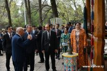 Бахшида ба ҷашни Наврӯз дар “Боғи Ирам” Фестивали муассисаҳои таҳсилоти ибтидоӣ ва миёнаи касбӣ баргузор шуд