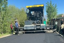 Роҳҳои деҳаҳои Шафақу Тезгари болои ноҳияи Рӯдакӣ мумфаршу бетонпӯш карда шуданд