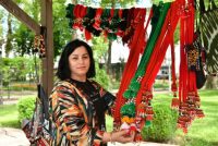 Дар Боғи фарҳангӣ-фароғатии «Куруши Кабир»  Намоиш-фурӯши маҳсулоти ҳунармандӣ  идома дорад