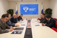 Вазирони энергетикаи Тоҷикистон ва Русия ҷалби сармоягузорӣ ба лоиҳаҳои энергетикиро баррасӣ намуданд