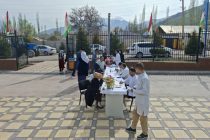 Сокинони ноҳияи Тоҷикобод аз муоинаю ташхисҳои тиббии ройгон гузаронида шуданд