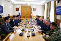 Консули генералии Тоҷикистон бо Губернатори вилояти Калининград мулоқот намуд