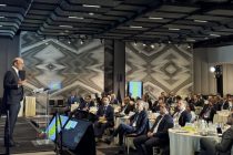 Роҳбарияти Бонки миллии Тоҷикистон дар Вашингтон дар  Форуми баландпоя оид ба идоракунии дороиҳо ва захираҳои байналмилалӣ иштирок намуд