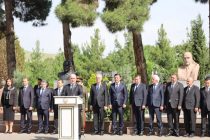 Маросими дар оромгоҳи Лучоб гузоштани қисмате аз хоки гӯристони  Нусратулло Махсум, Шириншо Шоҳтемур ва Нисор Муҳаммад доир гардид