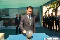 Раиси шаҳри Душанбе Рустами Эмомалӣ ба сохтмони якчанд иншооти нави мақомоти корҳои дохилӣ санги асос гузоштанд