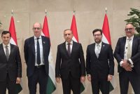 Ҳоким Холиқзода бо муовини якуми Президенти Бонки аврупоии таҷдид ва рушд Марк Боуман мулоқот намуд