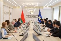 РАҚАМИКУНОНИИ СОҲАИ ХИЗМАТИ ДАВЛАТӢ. Кормандони соҳаи хизмати давлатӣ дар Беларус такмили таҷриба менамоянд