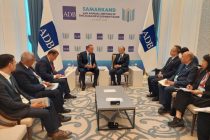 Раванди татбиқи лоиҳаҳои Бонки Осиёии рушд дар Тоҷикистон баррасӣ шуд