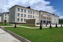 35-СОЛАГИИ ИСТИҚЛОЛИ ДАВЛАТӢ. Дар деҳаи Элоки Файзобод барои 2400 хонанда  мактаби нав  сохта  мешавад
