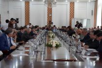 Оид  ба нақши Ҷӯрабек Назрӣ дар рушди илм ва фарҳанги тоҷик конференсияи байналмилалӣ баргузор шуд
