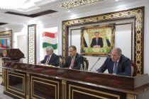 Дар шаҳри Хуҷанд оид ба нақши Пешвои миллат муҳтарам Эмомалӣ Раҳмон дар рушди забони давлатӣ вохӯрӣ доир шуд