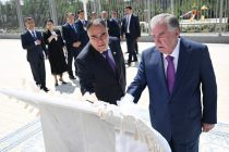 Пешвои миллат Эмомалӣ Раҳмон дар шаҳри Хуҷанд бинои нави маъмурии Суди вилояти Суғдро ба истифода доданд