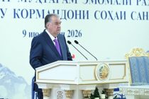 Президенти Ҷумҳурии Тоҷикистон Эмомалӣ Раҳмон бо роҳбарону фаъолони вилояти Суғд ва кормандони соҳаи саноати кишвар мулоқот намуданд