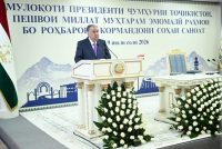 Эмомалӣ Раҳмон: «Тоҷикистон аз иқтисодиёти ба содироти ашёи хом такякунанда ба иқтисодиёти истеҳсолӣ қадам мегузорад»