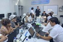«ИЛМ — ФУРӮҒИ МАЪРИФАТ». Малакаи котибони озмун барои кор бо портали электронӣ такмил дода мешавад