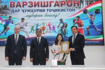 Бахшида ба Рӯзи варзишгарони Тоҷикистон дар ноҳияи Фирдавсии пойтахт ҳамоиши тантанавӣ доир шуд
