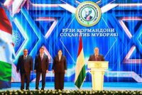 Дар вилояти Суғд бахшида ба Рӯзи кормандони соҳаи тиб ҳамоиш доир гардид