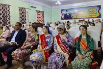 Доир ба нақши Президенти Тоҷикистон дар рушди забони давлатӣ бо ҷавонони фаъоли ноҳияи Тоҷикобод вохӯрӣ баргузор шуд