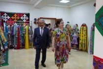 «CHAKAN HOUSE». Дар Донишгоҳи давлатии Данғара маркази дӯзандагӣ ифтитоҳ гардид