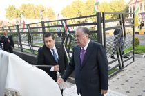 Пешвои миллат Эмомалӣ Раҳмон дар ноҳияи Ёвон бинои нави Раёсати Агентии суғуртаи иҷтимоӣ ва нафақаро ба истифода доданд