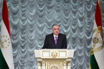 Эмомалӣ Раҳмон: «Бо саҳми соҳибкорони ватандӯст ва шахсони саховатпеша зиёда аз 10 ҳазор километр роҳҳои маҳаллӣ навсозӣ гардида, 273 пул бунёд гардид»
