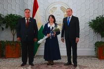 Дар вилояти Суғд ба фаъолони соҳаҳо мукофотҳои давлатии Ҷумҳурии Тоҷикистон супорида шуд