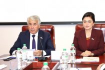 Доир ба рушди дипломатияи парламентӣ дар даврони соҳибистиқлолии Тоҷикистон ҳамоиш баргузор шуд