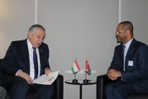 Сироҷиддин Муҳриддин бо вазирони корҳои хориҷии Салтанати Умон, Габон, Кипр ва Сингапур мулоқот намуд
