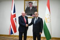 Котиби Шурои амният Юсуф Раҳмон бо Вазири давлатии Вазорати мудофиаи Подшоҳии Муттаҳидаи Британияи Кабир ва Ирландияи Шимолӣ Вернон Коаке мулоқот намуд