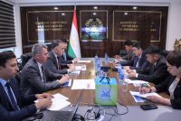 Ширкати «LONGi» -и Чин барои бунёди неругоҳҳои офтобӣ дар Тоҷикистон сармоягузорӣ менамояд