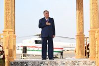 Сарвари давлат Эмомалӣ Раҳмон сафари корӣ ба шаҳри Кӯлоб ташриф оварданд
