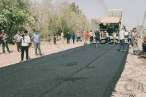 СОЛИ ОБОДОНИЮ СОЗАНДАГӢ. Дар ноҳияи Ёвон мумфаршкунии роҳҳои маҳаллӣ идома дорад