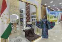 Дастовардҳои миллии Тоҷикистон дар Намоишгоҳи кишварҳои ИДМ муаррифӣ гардиданд