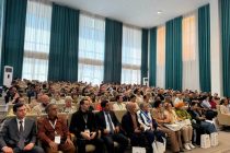 Дар Дарвоз Конференсияи  байналмилалии  «Сайёҳии устувор ва рушди зеҳни сунъӣ дар шароити муосир»  баргузор  шуд