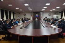 Бахшида ба Рӯзи забони давлатӣ дар Вазорати меҳнат, муҳоҷират ва шуғли аҳолии Тоҷикистон ҳамоиш доир шуд